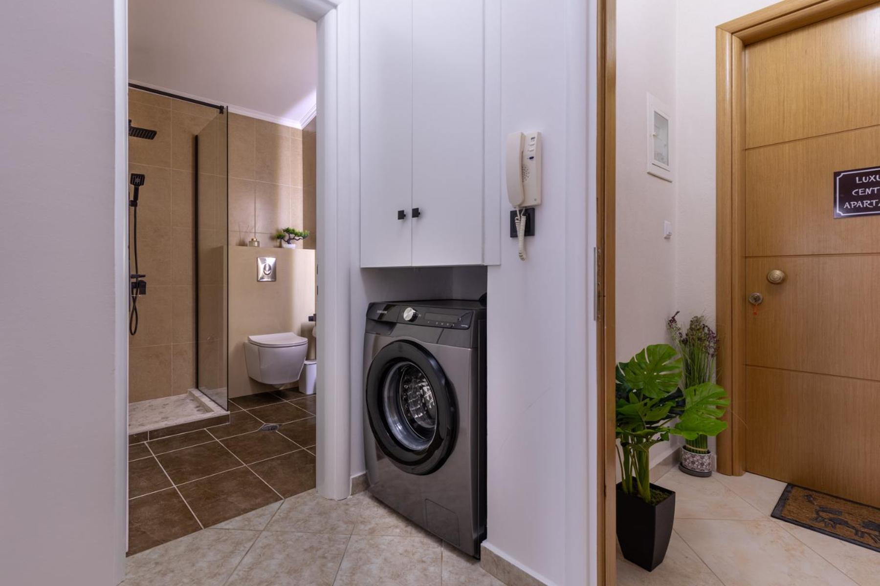 Luxury Central Apartment 2 Xanthi Exteriör bild