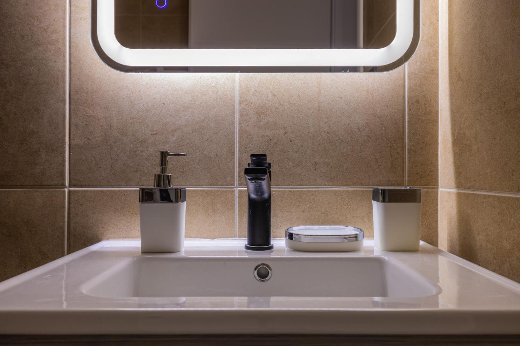 Luxury Central Apartment 2 Xanthi Exteriör bild